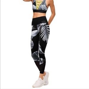 VS Pink ultimate high waist leggings